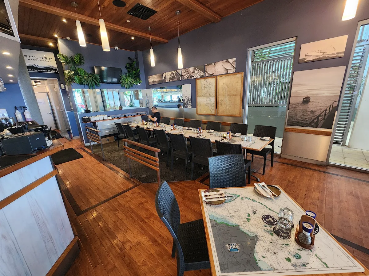 Vibe, Splash Seafood Restaurant