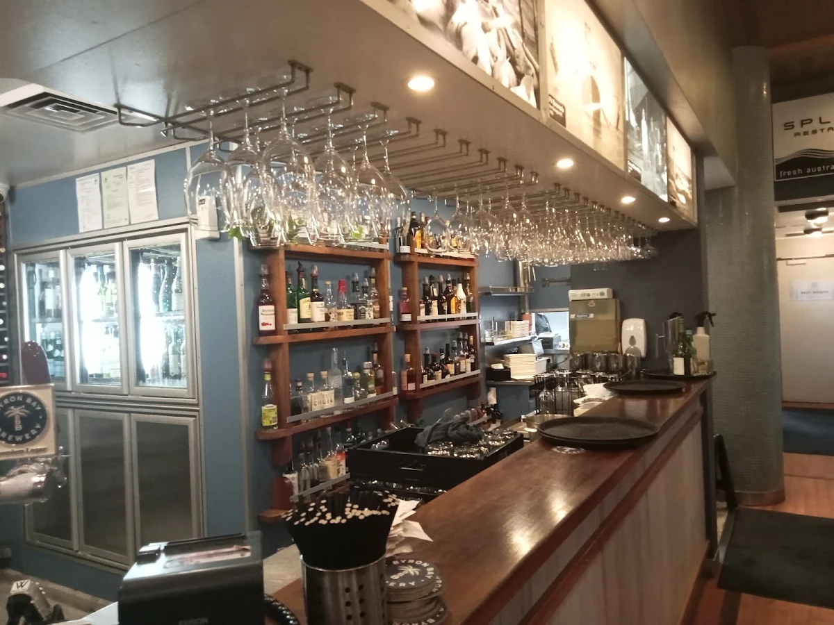 Vibe, Splash Seafood Restaurant