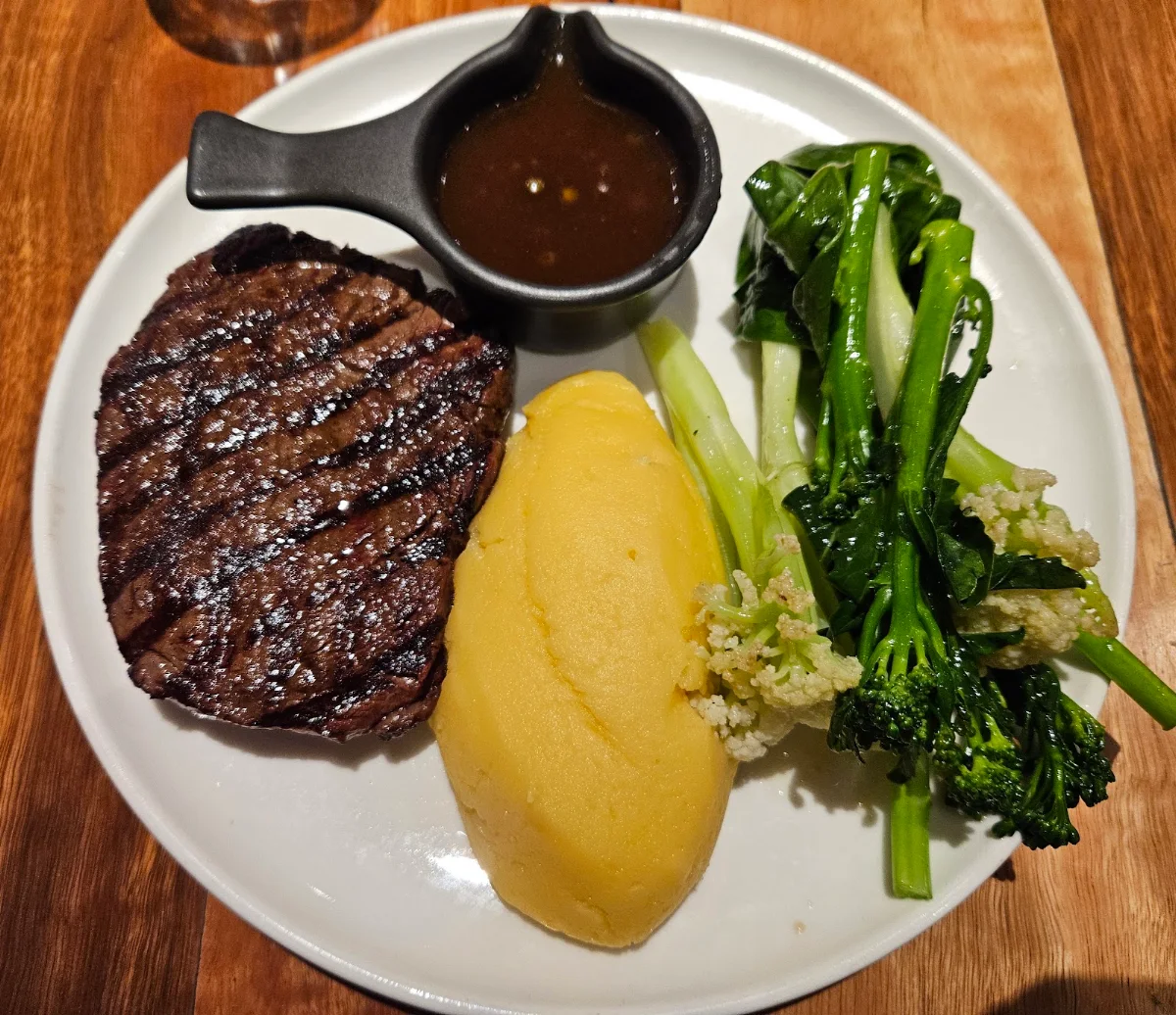 Food & drink, Railway Hotel Gosford Bar & Steakhouse