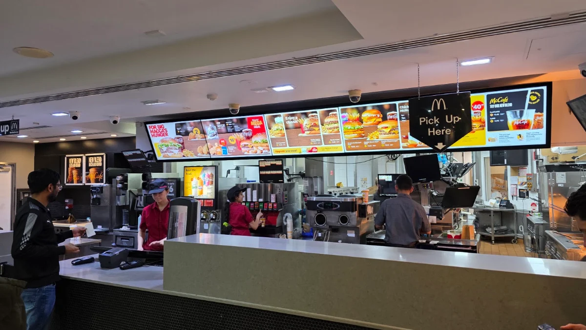 Vibe, McDonald's Cavill III