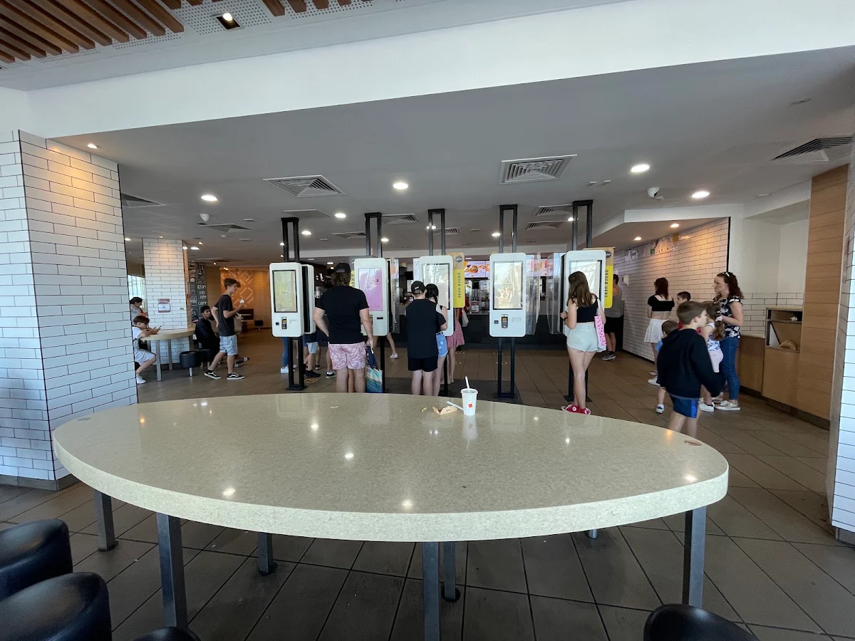 Vibe, McDonald's Cavill III