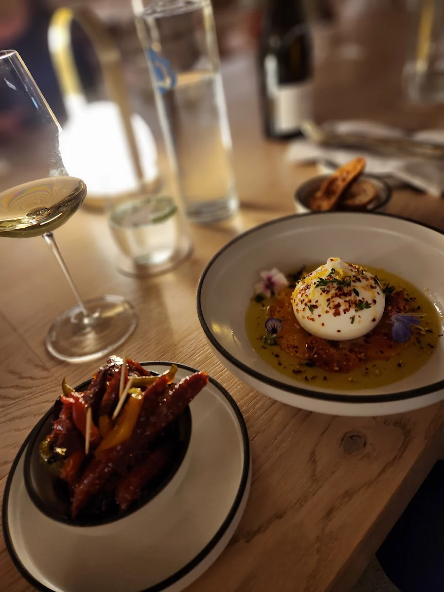 Food & drink, Atelier Wine Bar