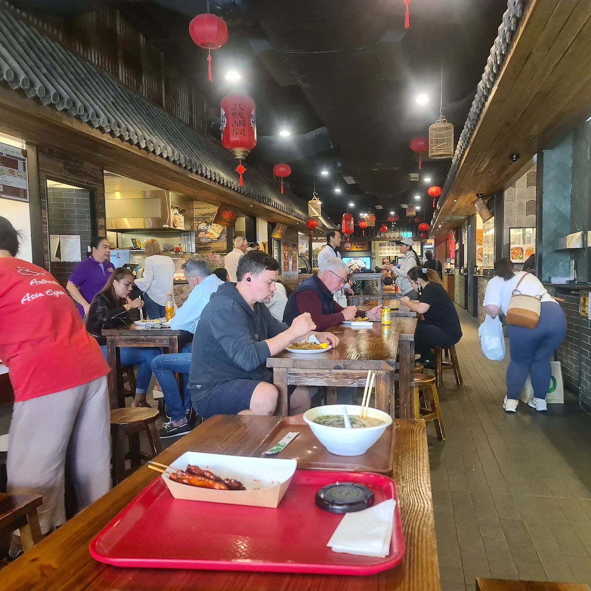 Vibe, 8 Street Harbour Town 八號胡同