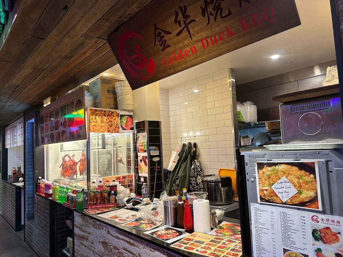 Vibe, 8 Street Harbour Town 八號胡同