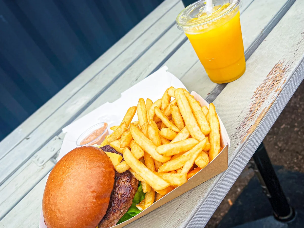 Food & drink, Harvey's Social