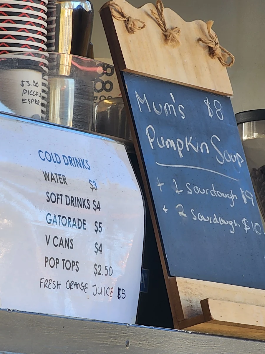 Menu, Harvey's Social