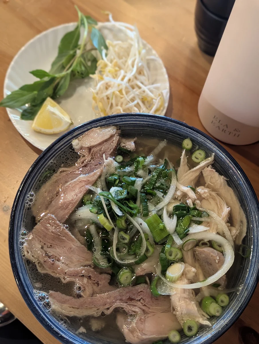 Food & drink, Family Pho Geelong
