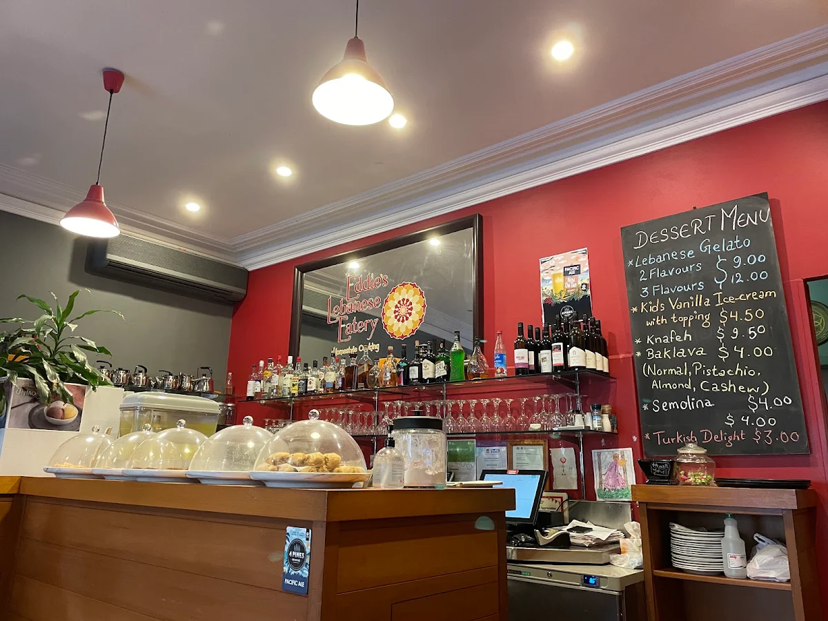Vibe, Eddie's Lebanese Eatery