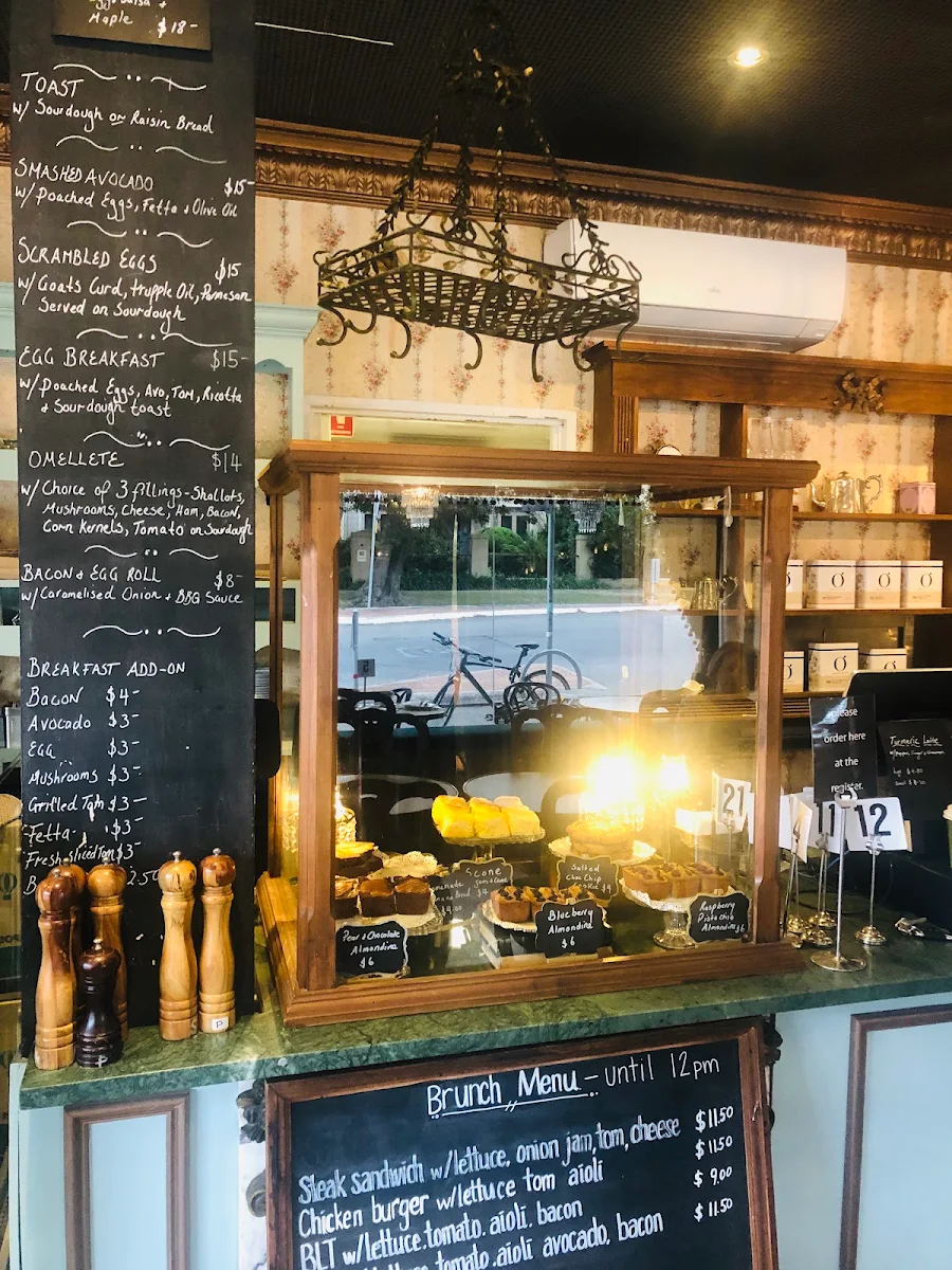 Menu, Naxeion Cafe