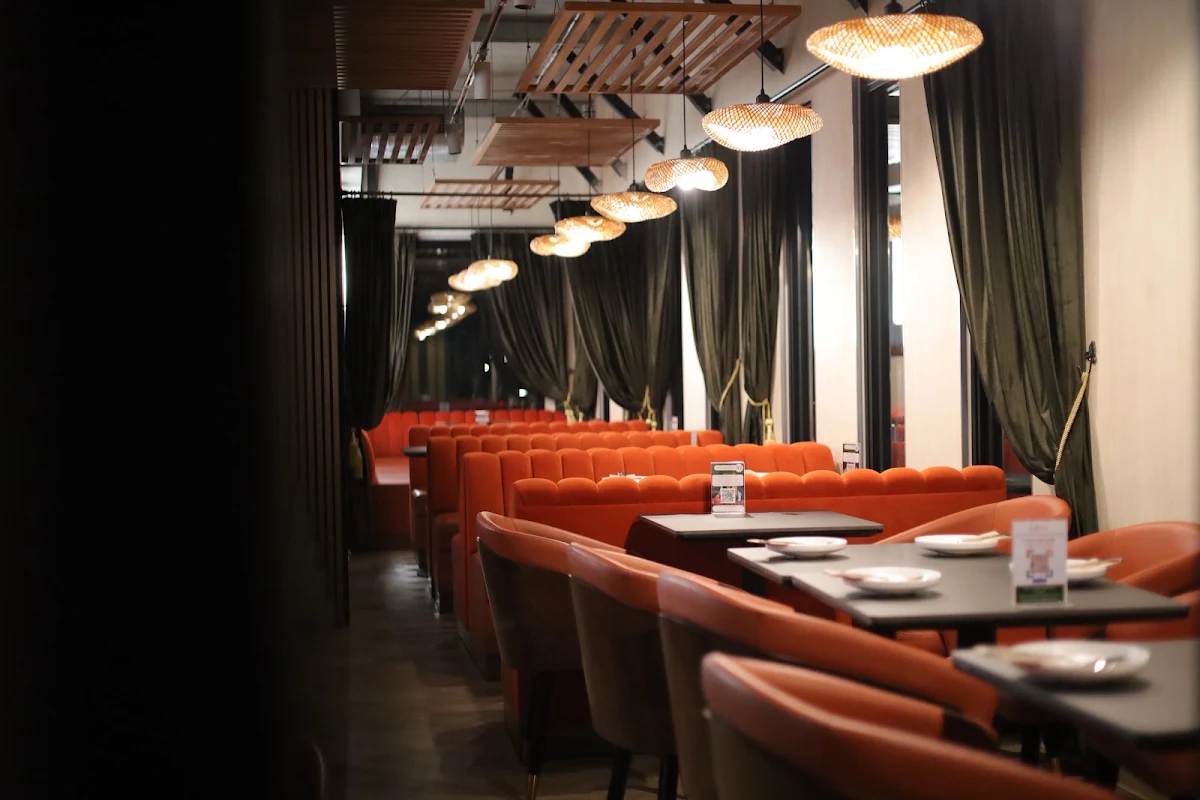 Vibe, Uday Restaurant & Rooftop Bar