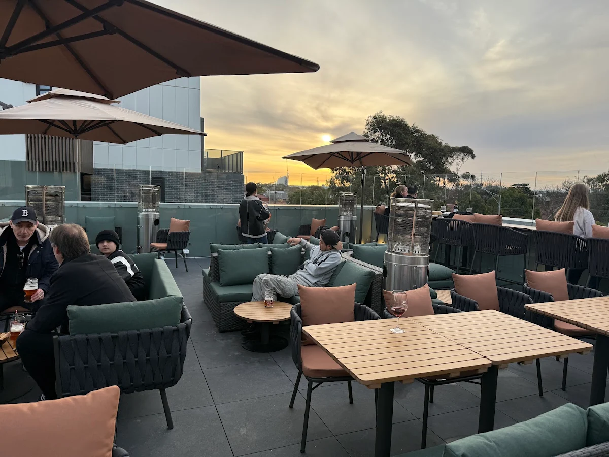 Vibe, Uday Restaurant & Rooftop Bar