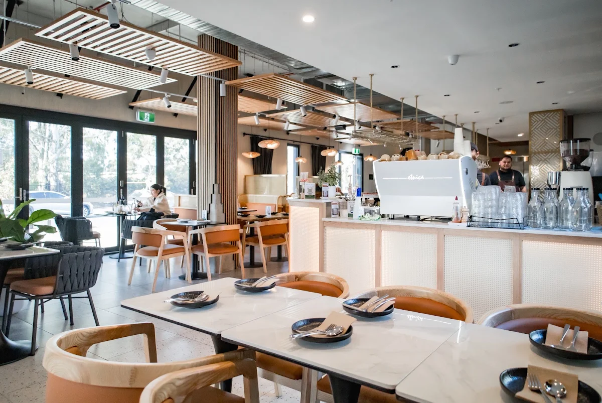 Vibe, Uday Restaurant & Rooftop Bar