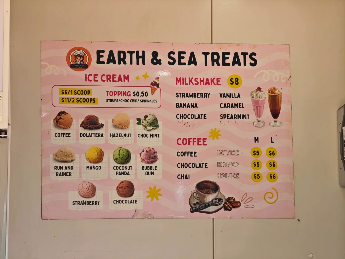 Menu, Earth & Sea Treats