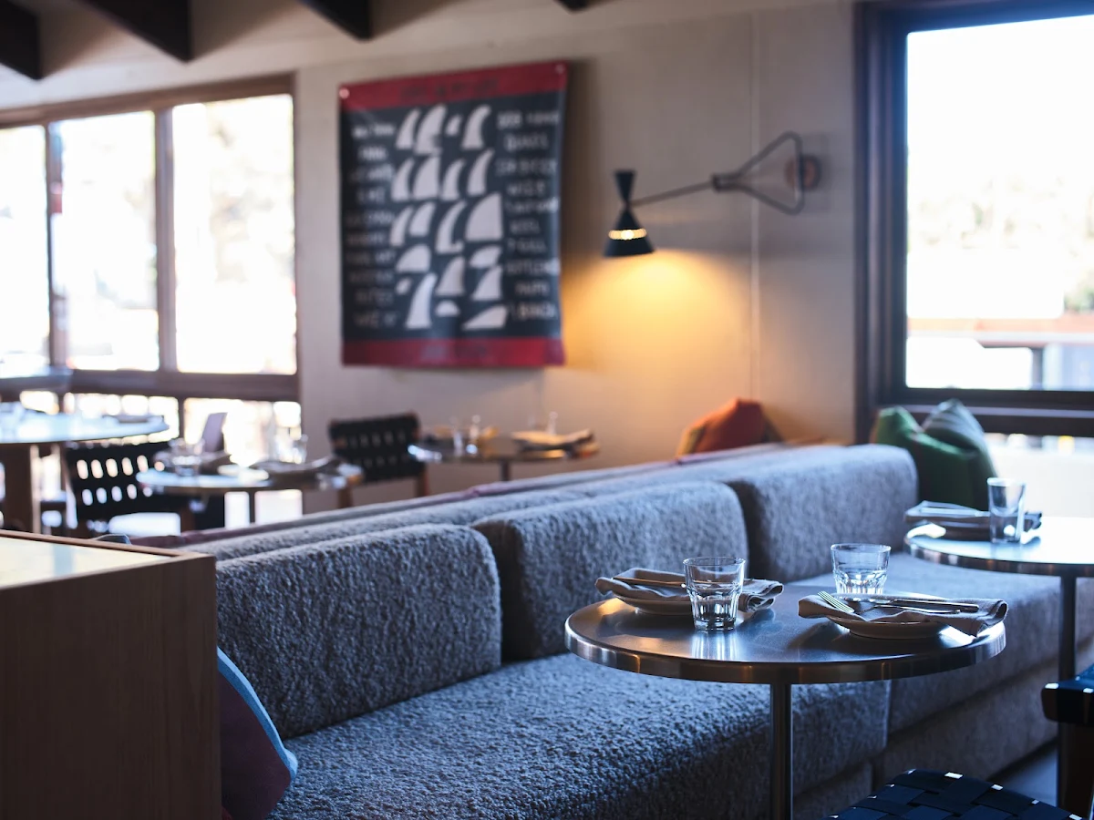 Vibe, SURF HOTEL
