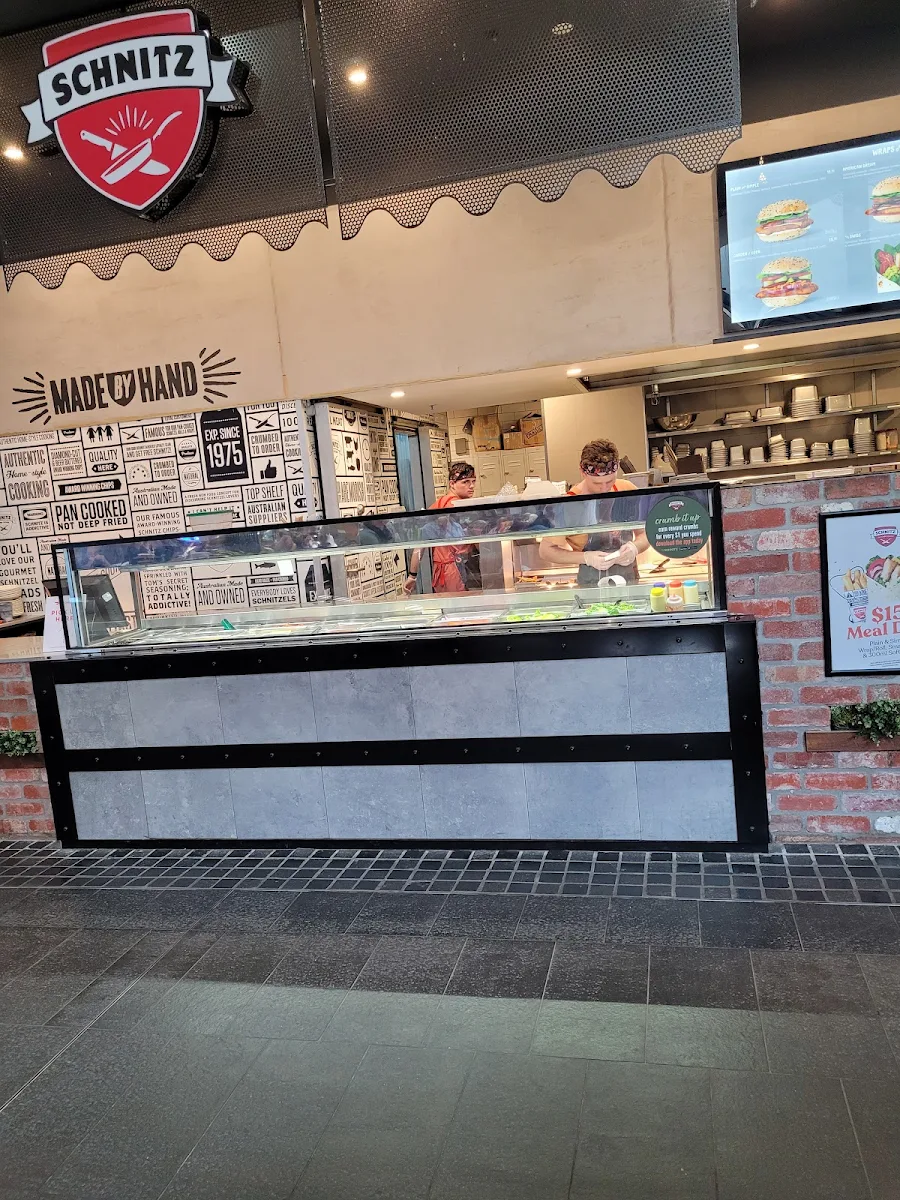 Vibe, Schnitz Charlestown Square