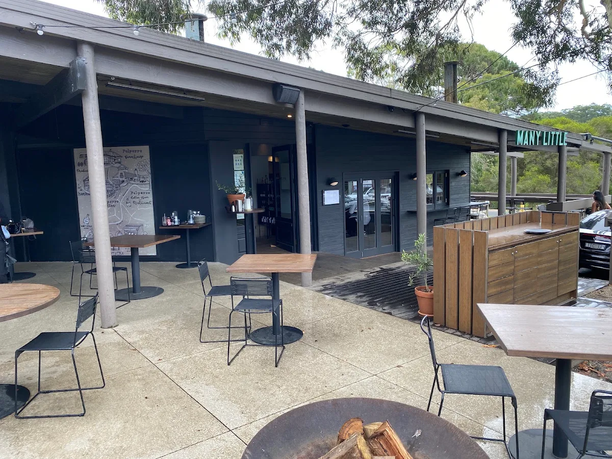 Vibe, Many Little Bar & Dining
