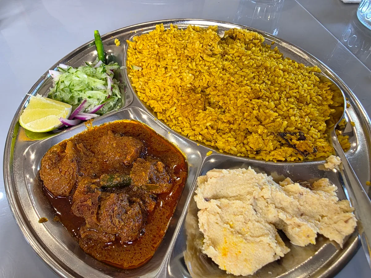 Food & drink, Kutumbari Restora
