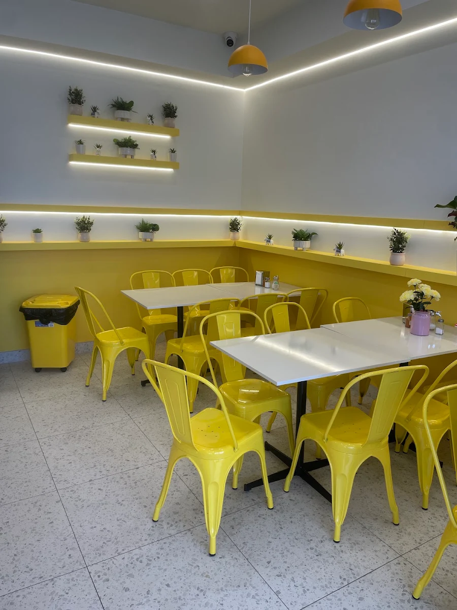 Vibe, TOWN BAKERY