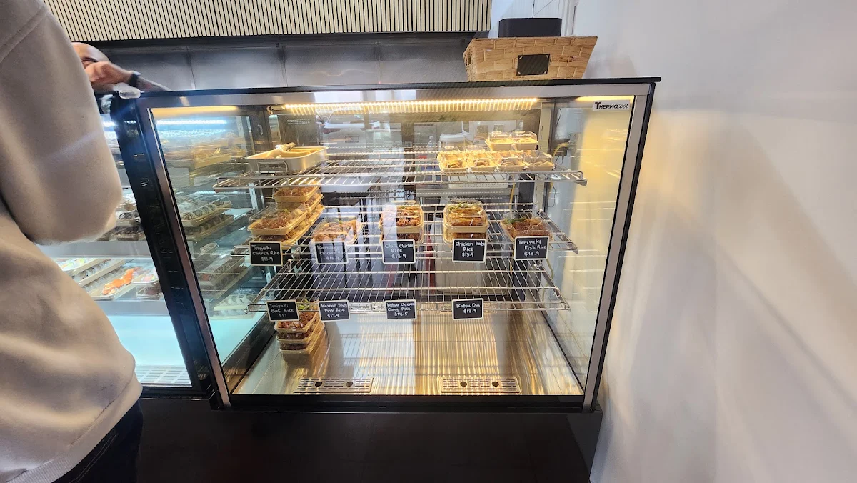 Vibe, MINGLEE Sushi - Japanese Takeaway