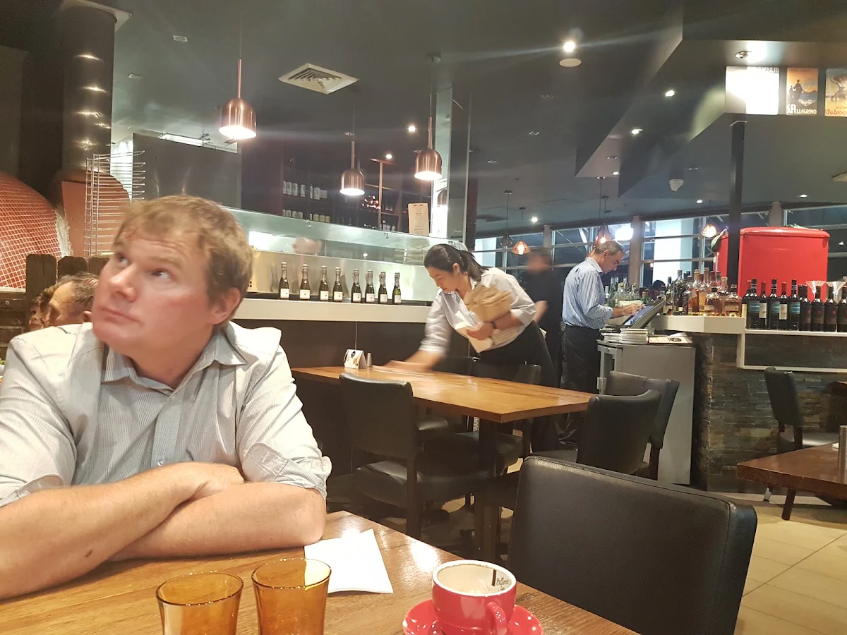 Vibe, Enzo's Cucina