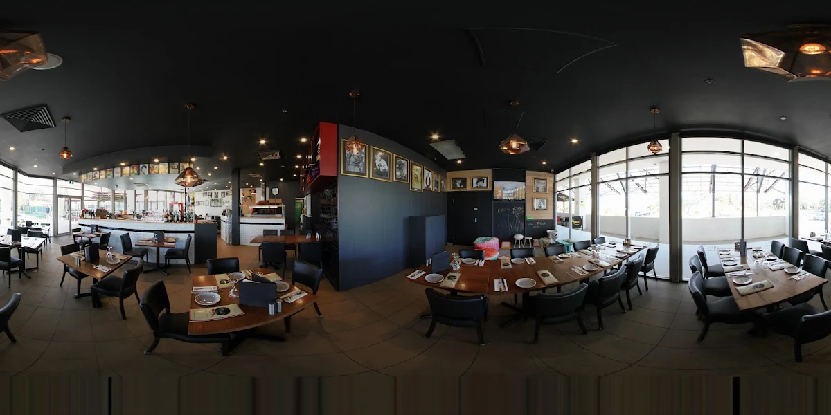 Vibe, Enzo's Cucina