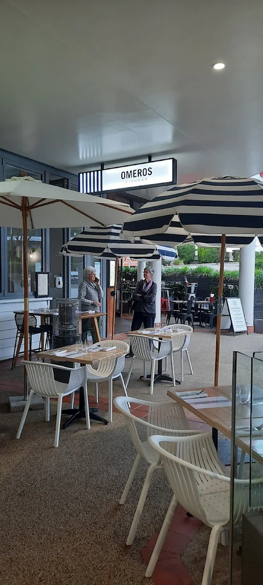 Vibe, Omeros Fish Bar