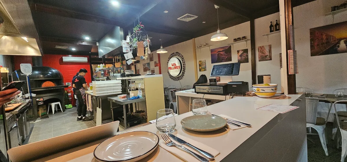 Vibe, Lil Franky Pizzeria