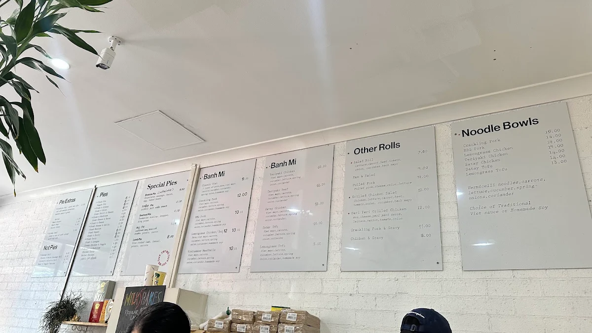Menu, Kiama Pie Shop