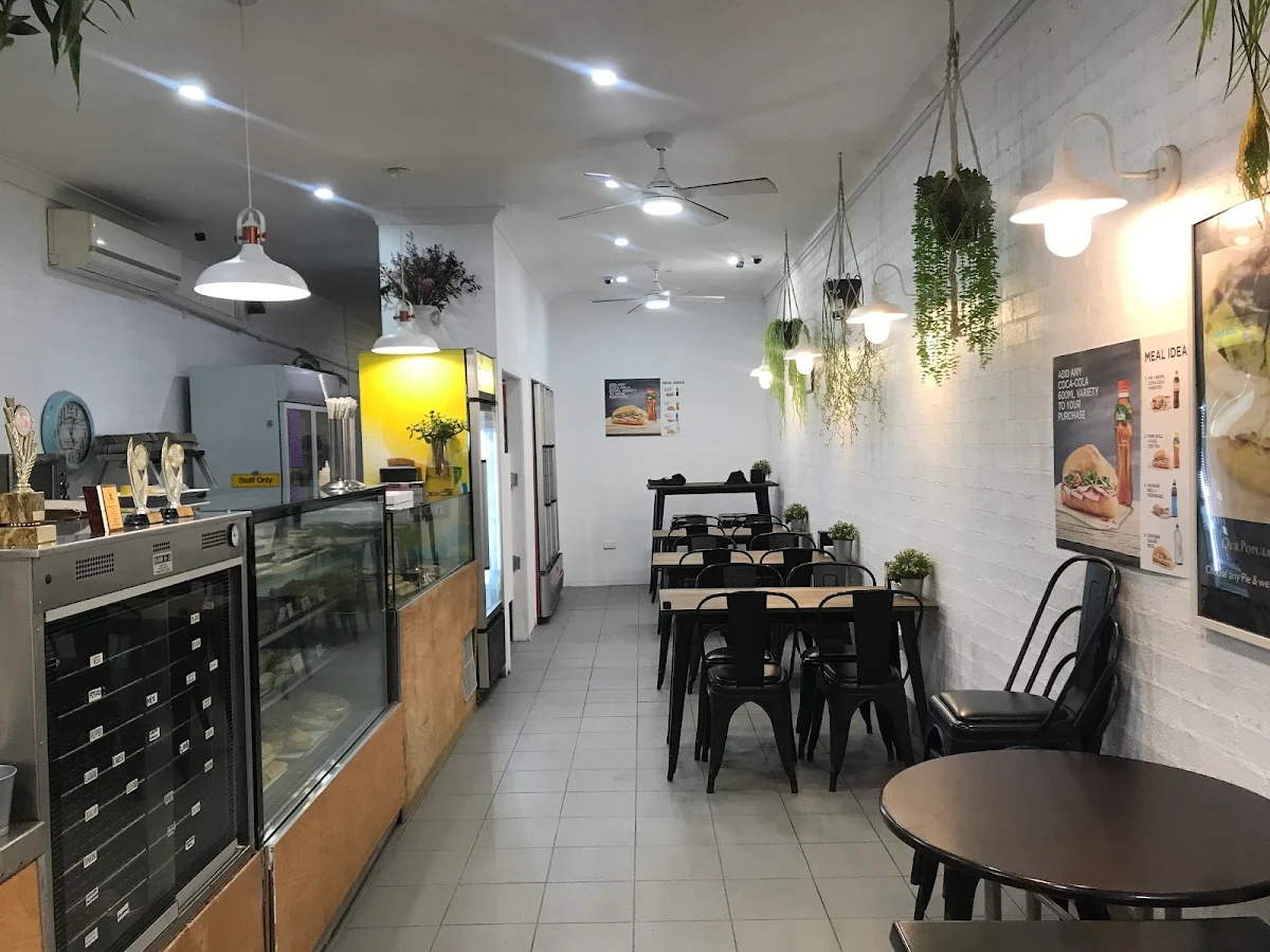 Vibe, Kiama Pie Shop