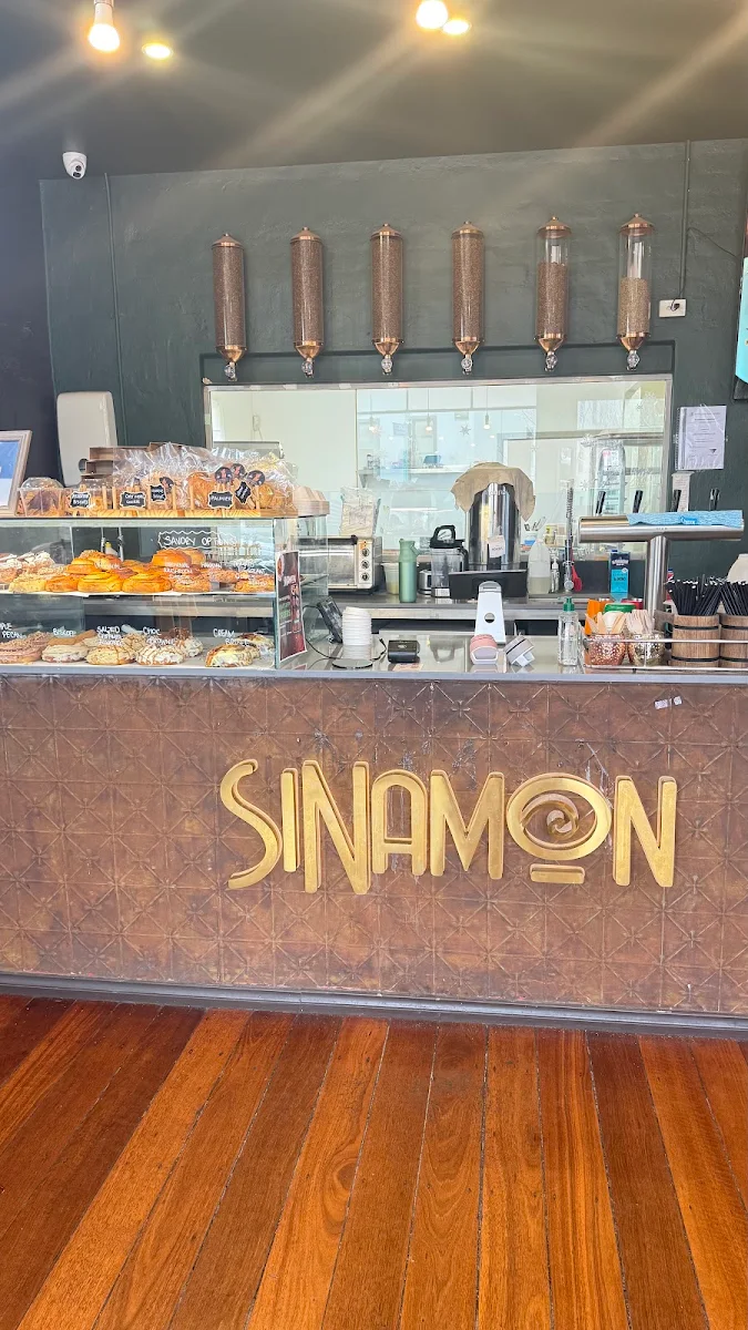 Vibe, Sinamon