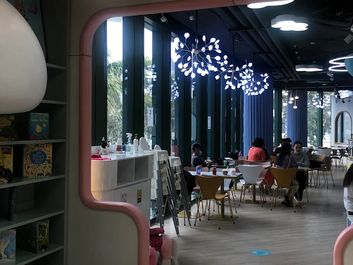 Vibe, Ho'me Kids Cafe Rhodes