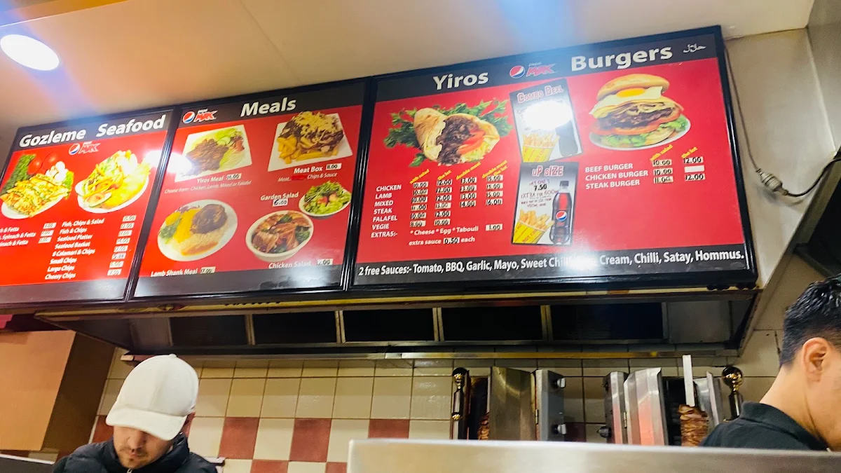 Menu, Aladdin's Pizza & Kebabs