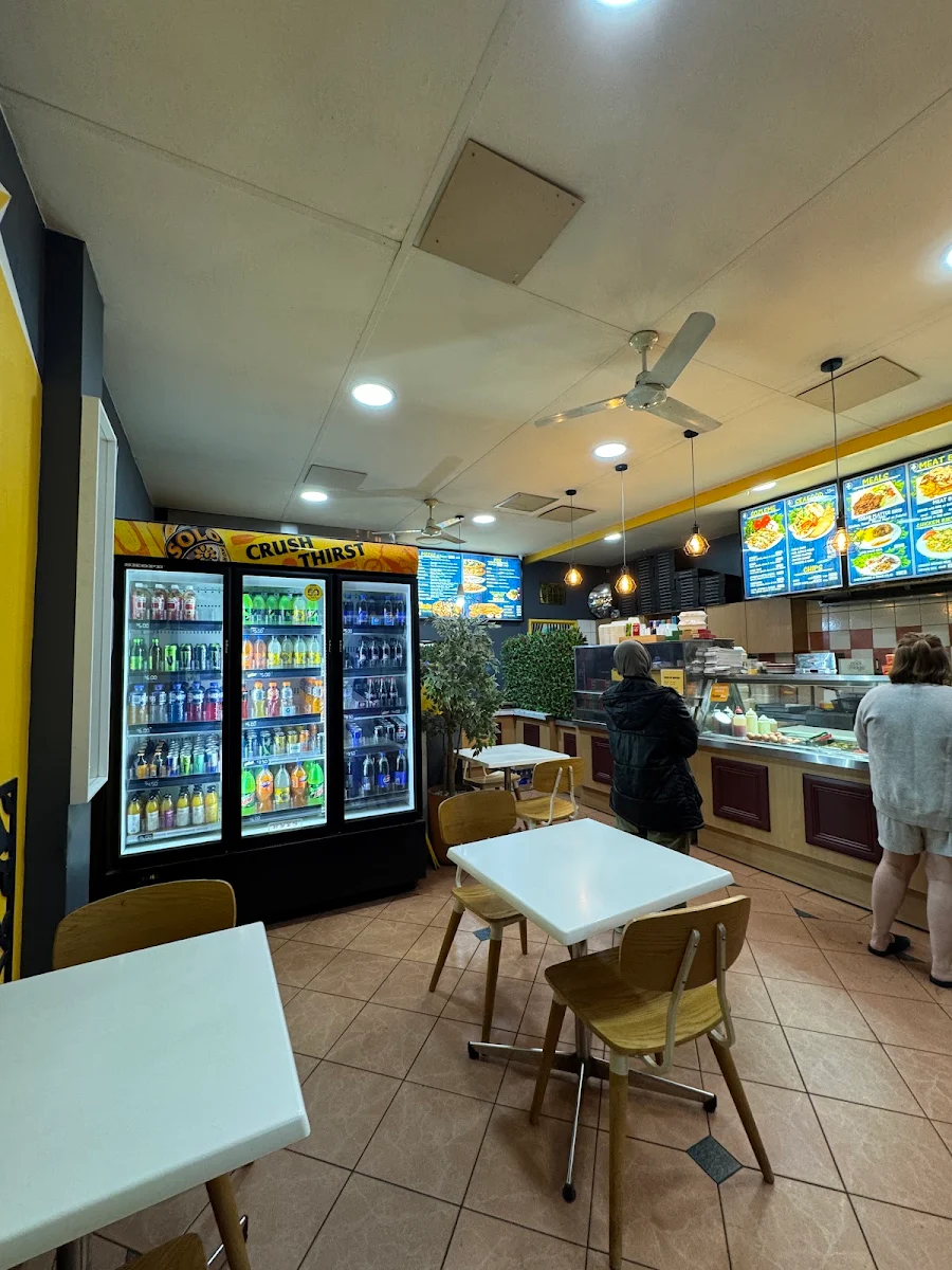 Vibe, Aladdin's Pizza & Kebabs