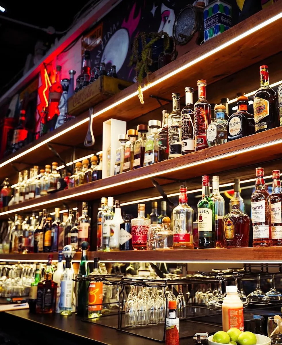 Vibe, Blown Crazy The Mexican Bar