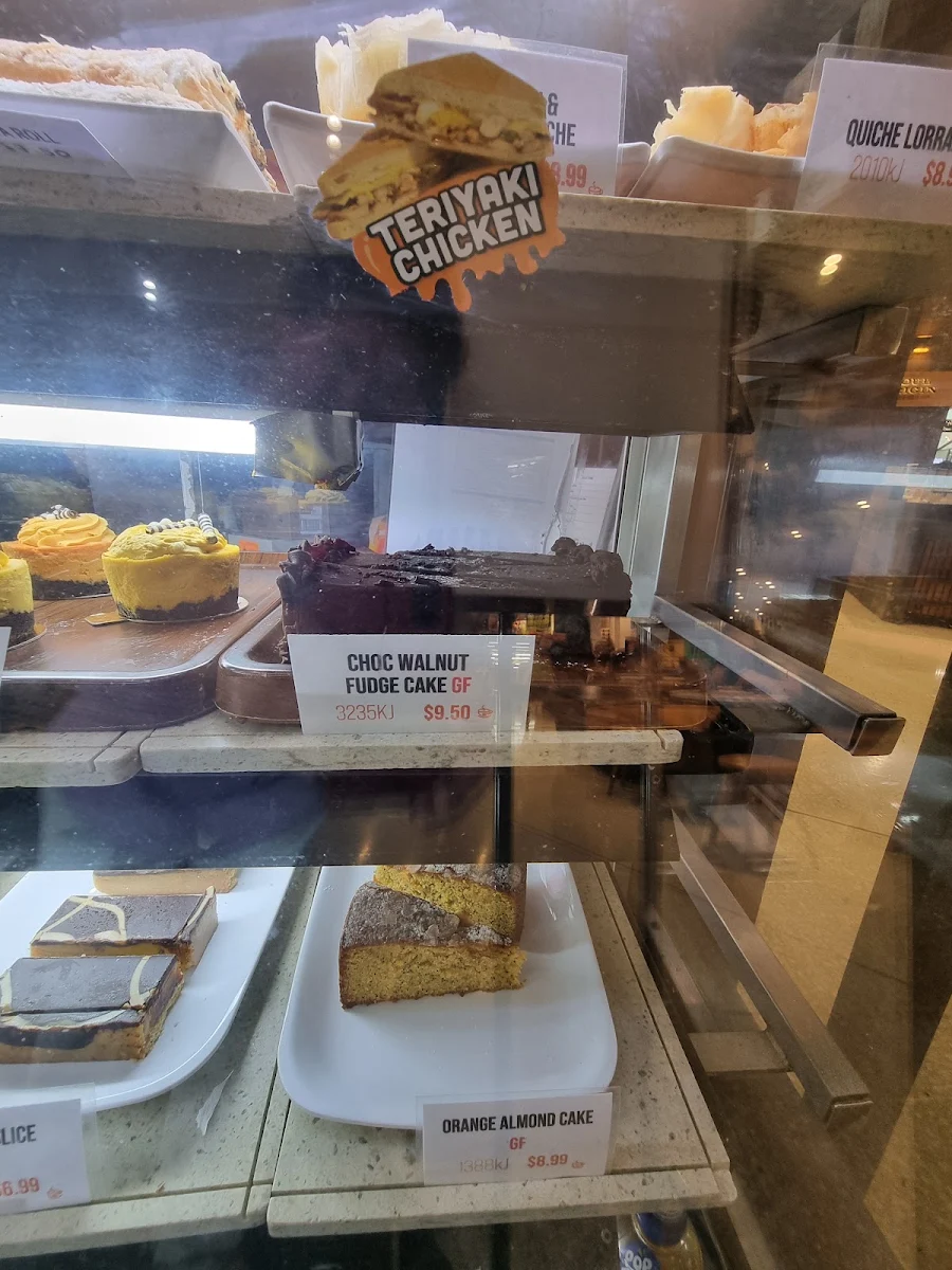 Vibe, Gloria Jean's Tea Tree Plaza