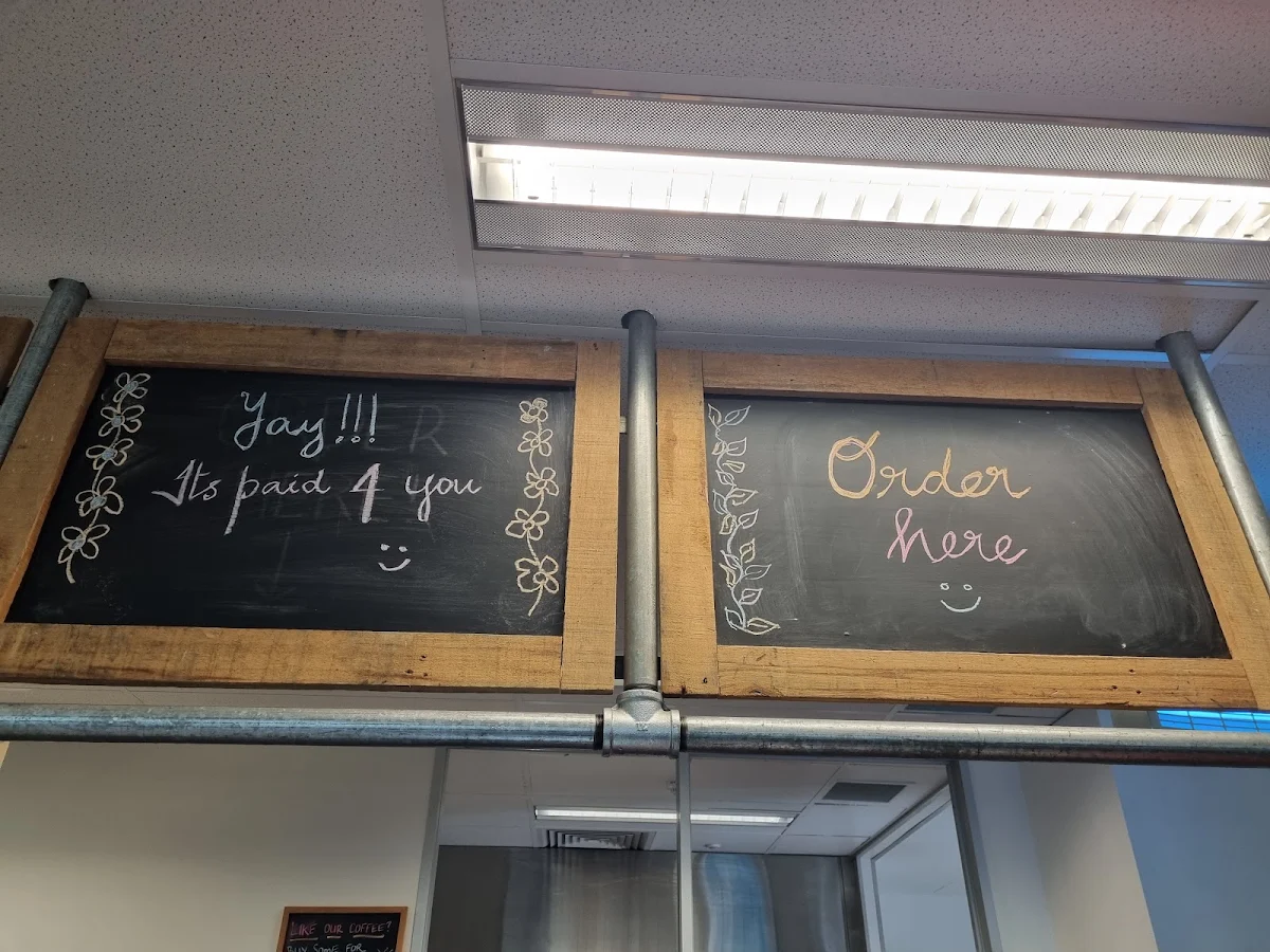 Menu, PAID 4 U CAFE