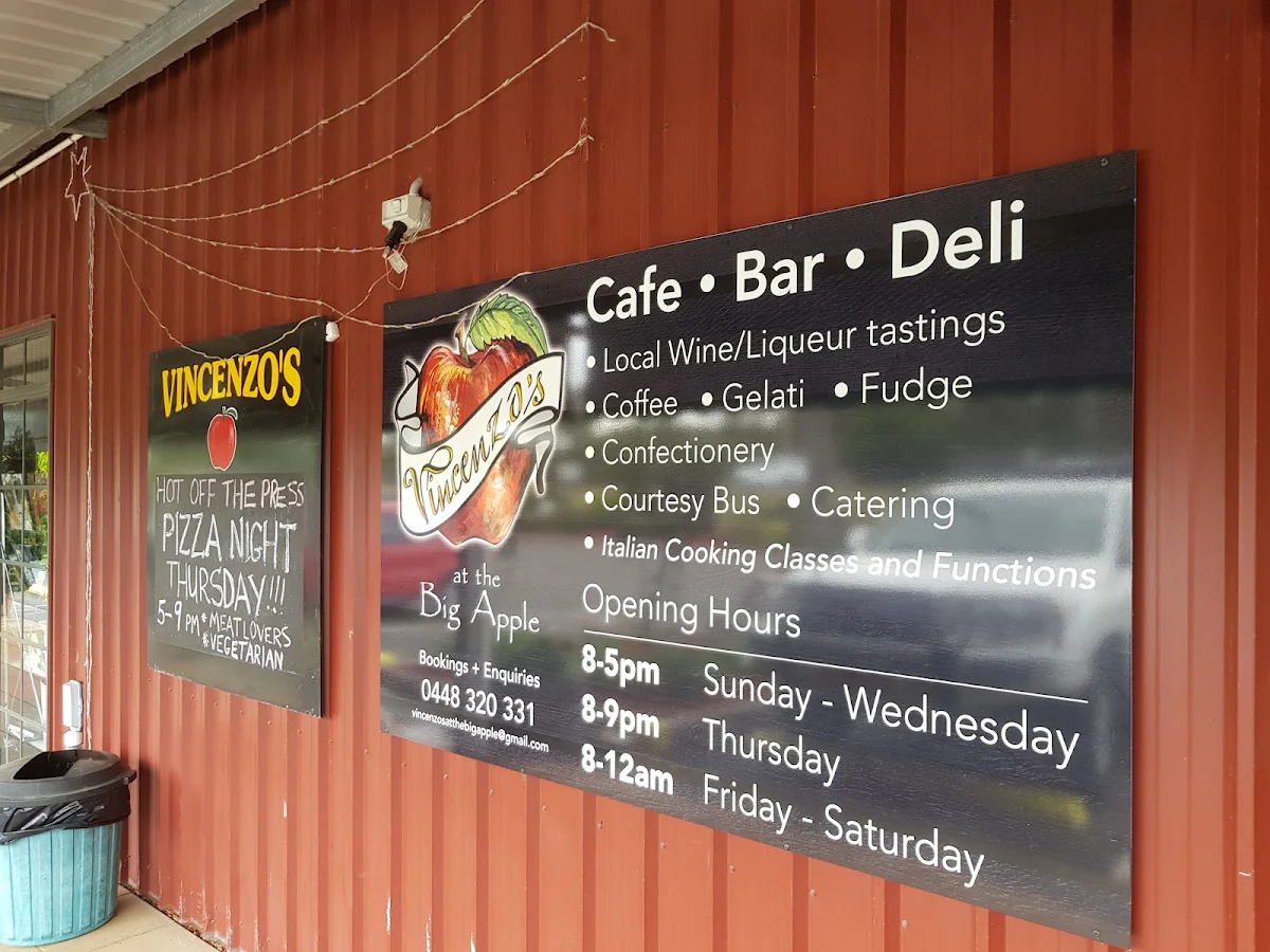 Menu, Vincenzo's Cafe
