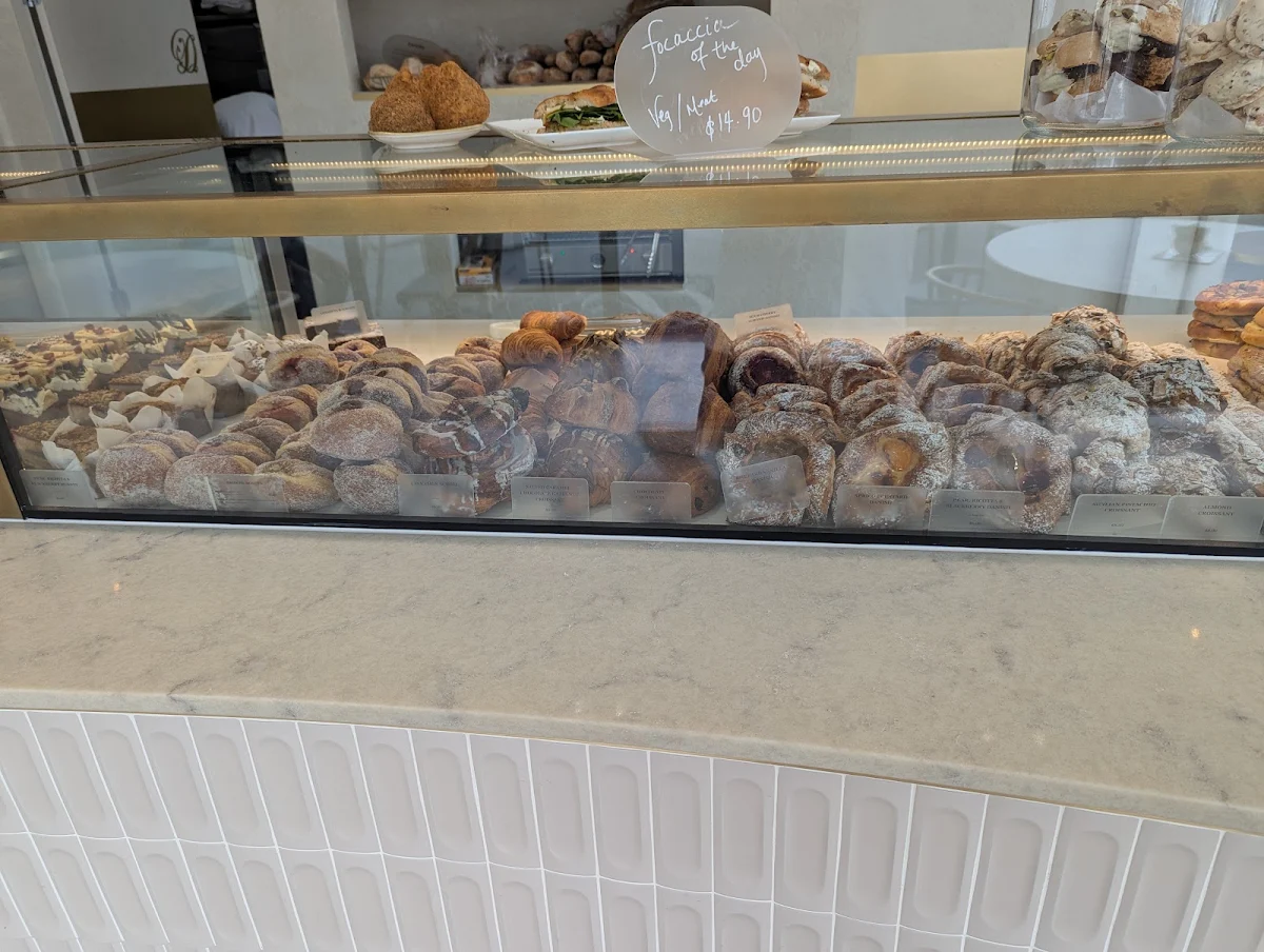Vibe, Dolcettini Patisserie Gregory Hills
