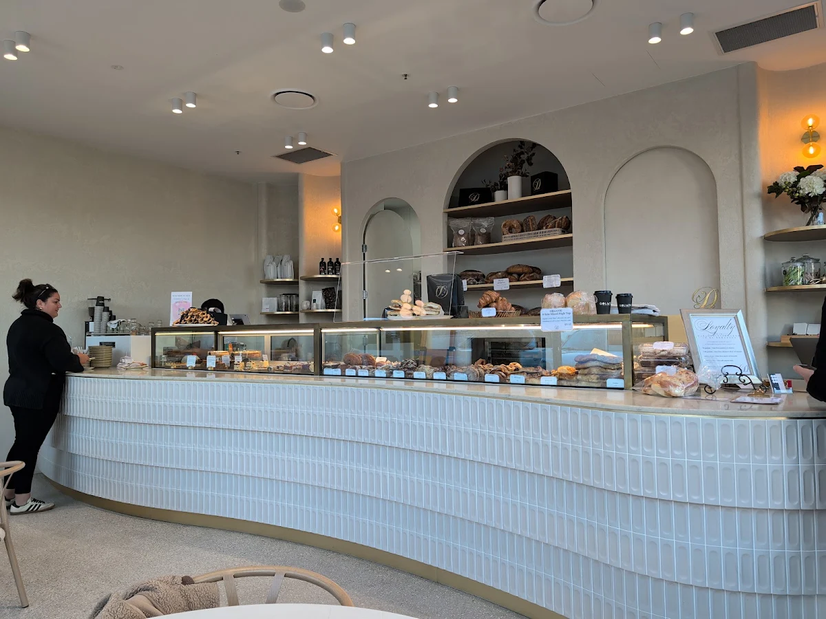Vibe, Dolcettini Patisserie Gregory Hills