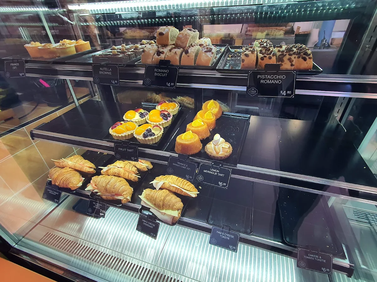 Vibe, Atrium Espresso