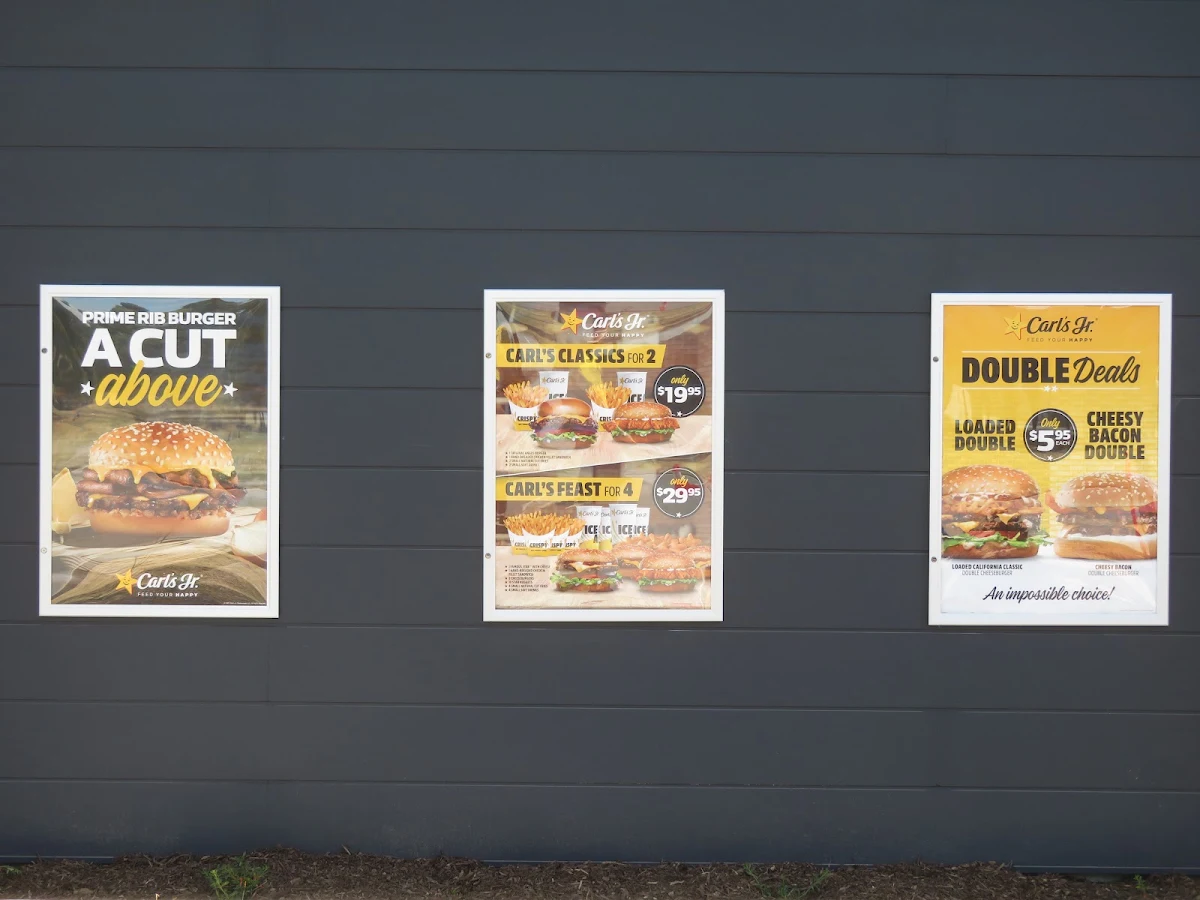 Menu, Carl's Jr. Pooraka