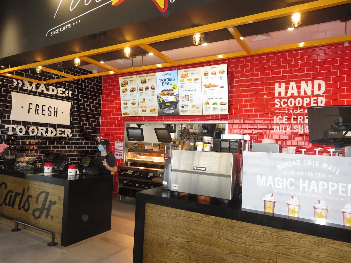 Vibe, Carl's Jr. Pooraka