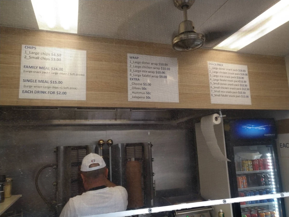 Menu, Zillmere Kebab's