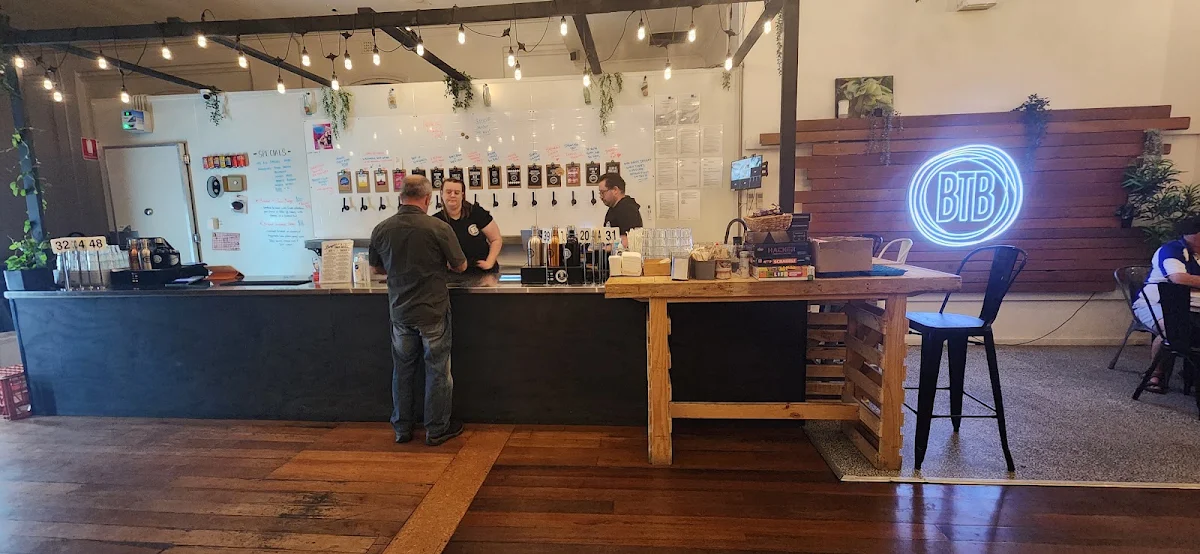 Vibe, Beaten Track Brewery