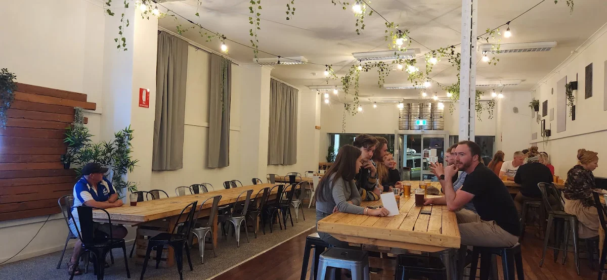 Vibe, Beaten Track Brewery