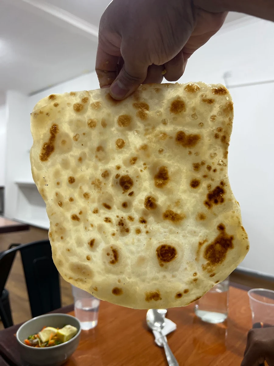 Food & drink, Aussie ADDA Cafe & Restaurant