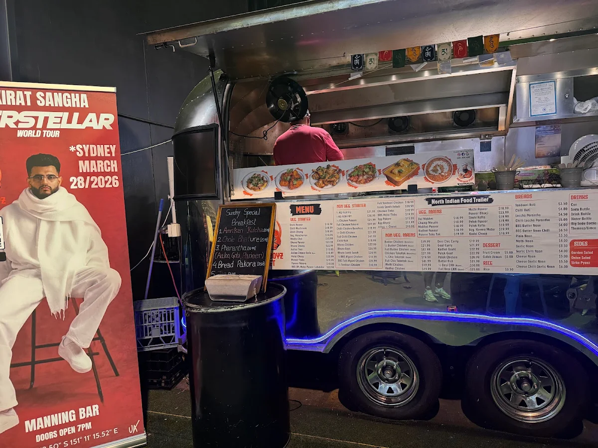 Menu, Brown Boyz Street