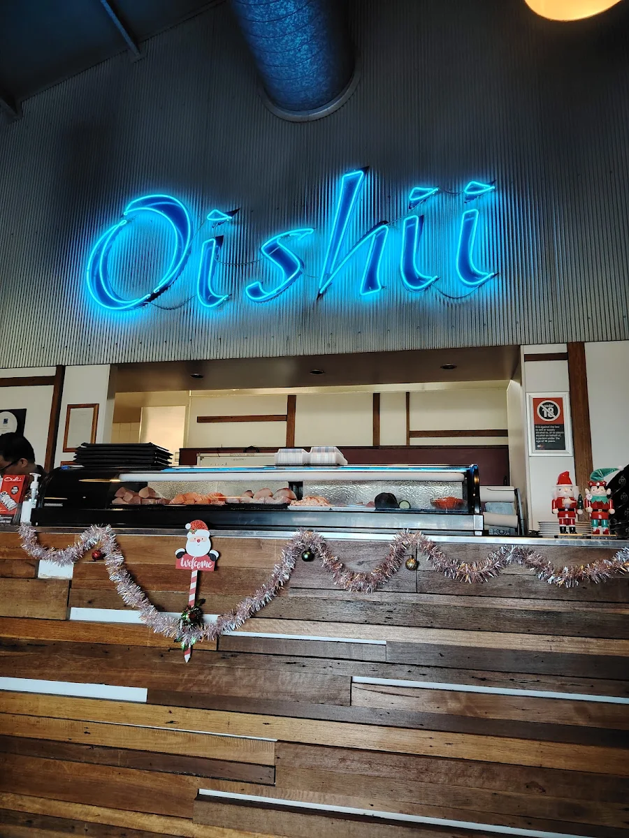 Vibe, Oishii Japanese and Thai Restaurant