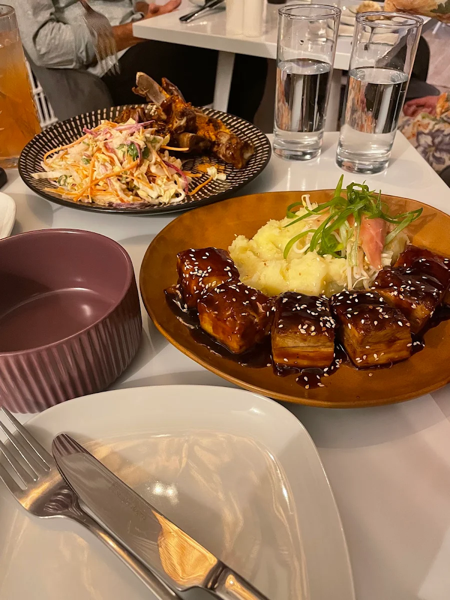 Food & drink, The Quarters, an Ascend Collection Hotel