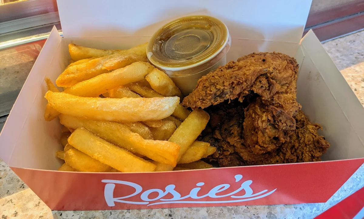 Food & drink, RICHI’S Golden Cafe and Restaurant